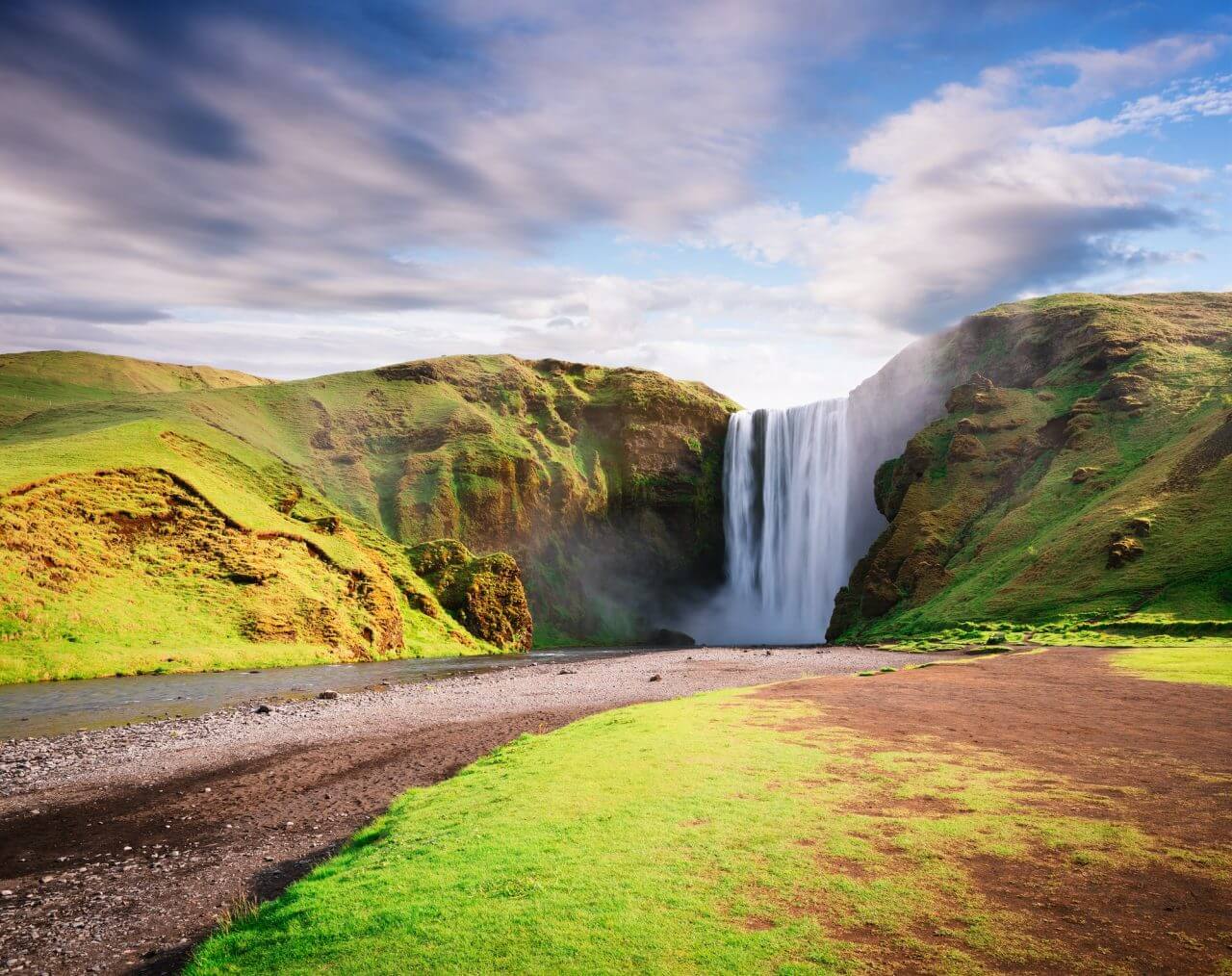 Contoh gambar pemandangan simple